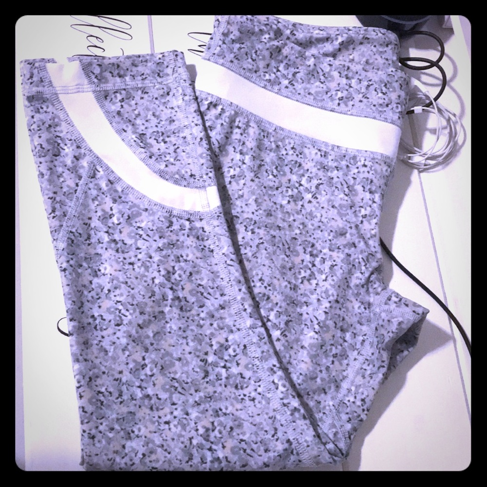 GUC lululemon Crop S6